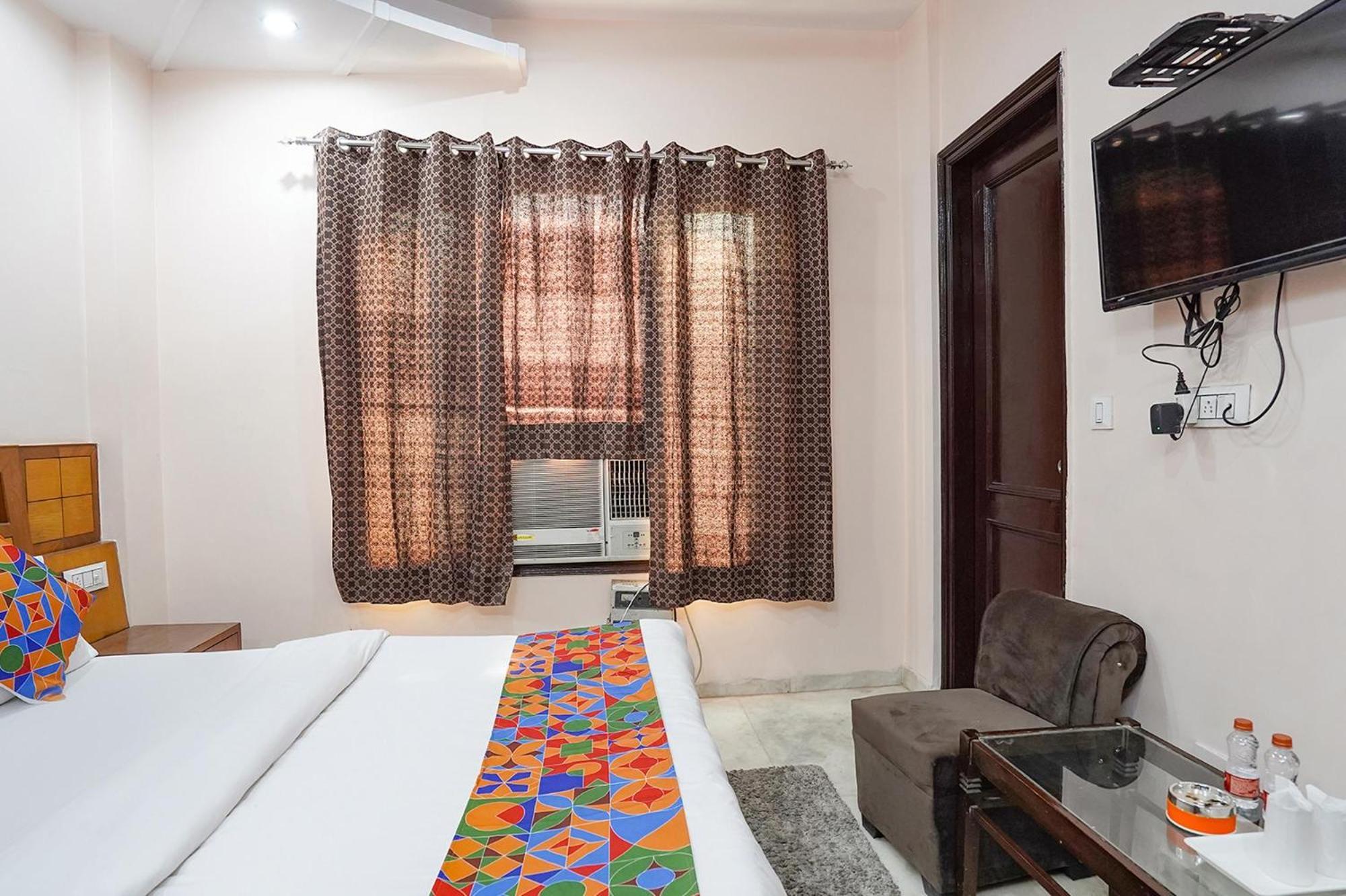 Hotel Fabhotel De Gold New Delhi